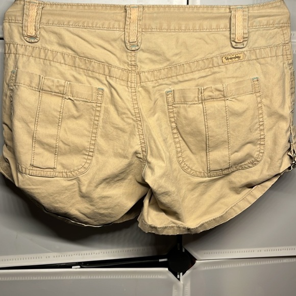 Unionbay Shorts - Picture 2 of 6